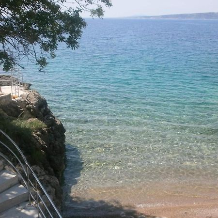 Family Apartments Viva Close To The Beach Krk Town Exterior foto