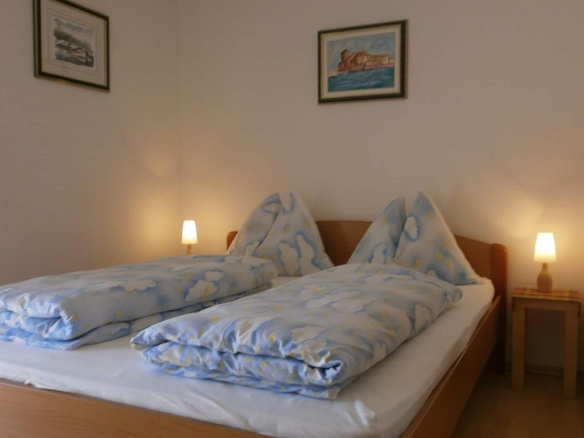 Family Apartments Viva Close To The Beach Krk Town Exterior foto